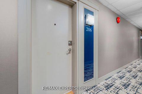 Photo 3 at 206 - 1000 Sheppard Avenue W, Bathurst Manor, Toronto
