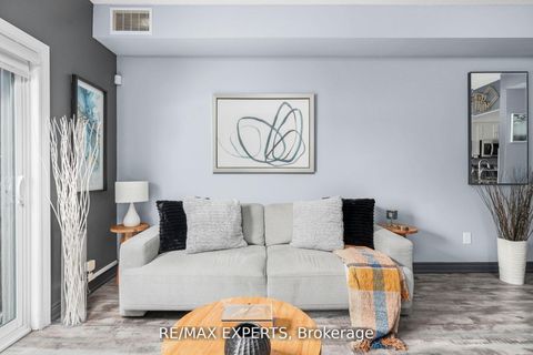 Photo 14 at 206 - 1000 Sheppard Avenue W, Bathurst Manor, Toronto