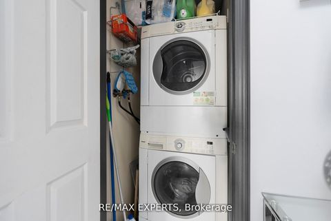 Photo 24 at 206 - 1000 Sheppard Avenue W, Bathurst Manor, Toronto