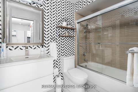 Photo 25 at 206 - 1000 Sheppard Avenue W, Bathurst Manor, Toronto