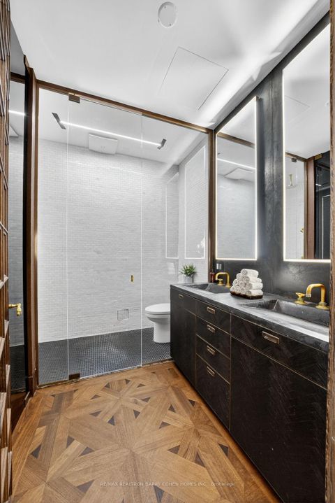 Photo 11 at 116 - 1001 Roselawn Avenue, Belgravia, Toronto