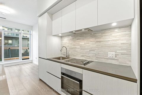 Photo 10 at 305 - 34 TUBMAN Avenue, Regent Park, Toronto