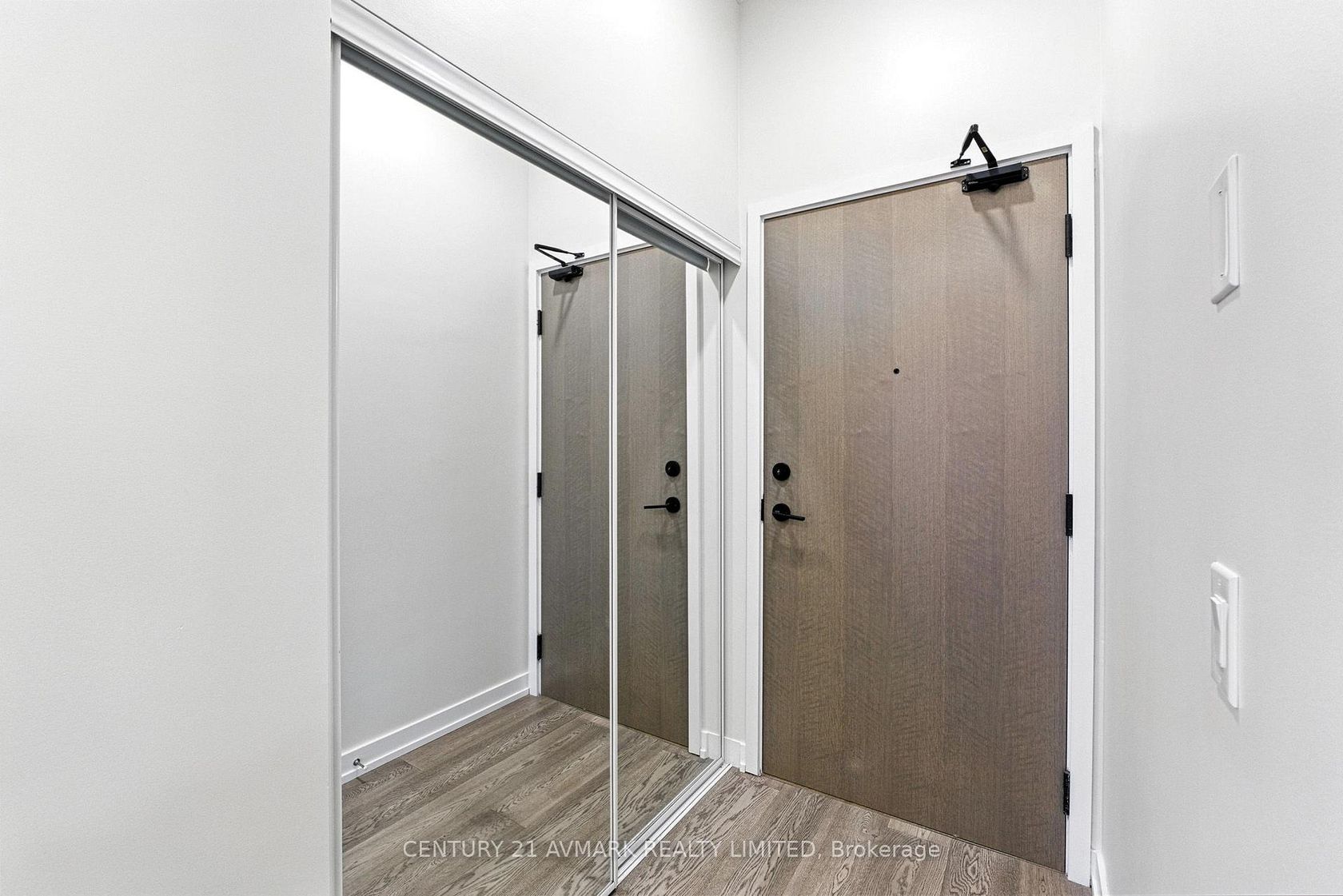 305 - 34 TUBMAN Avenue, Regent Park, Toronto 