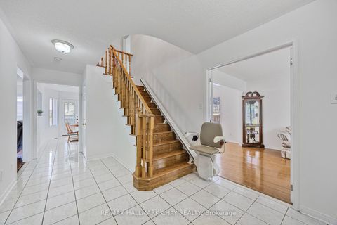 Photo 2 at 132 James Street, Ardagh, Barrie