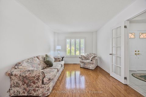 Photo 3 at 132 James Street, Ardagh, Barrie