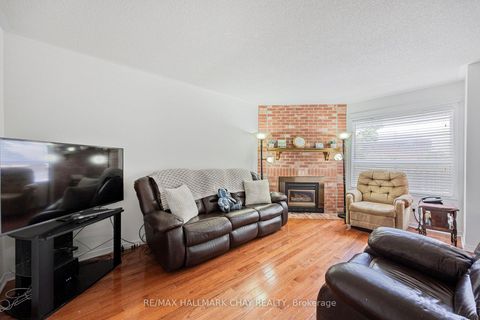 Photo 18 at 132 James Street, Ardagh, Barrie