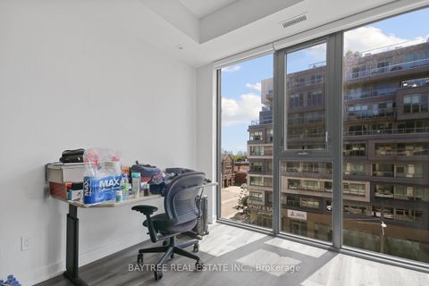 Photo 5 at 613 - 840 St Clair Avenue W, Oakwood Village, Toronto