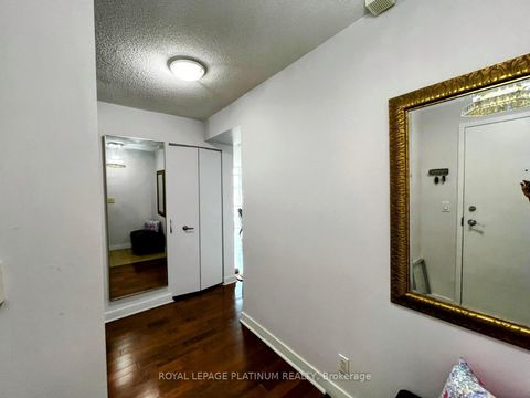 Photo 3 at 2309 - 397 Front Street W, Waterfront Communities C1, Toronto