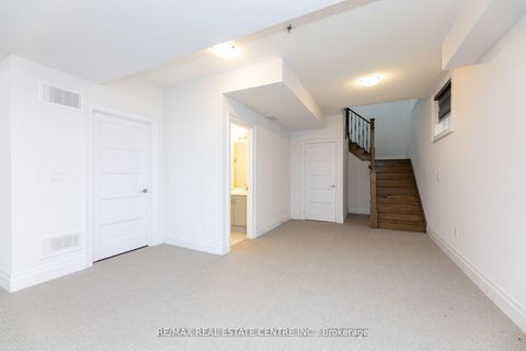 Photo 40 at 3422 Post Road NE, GO Glenorchy, Oakville