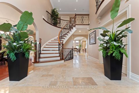Photo 6 at 2 Prince Adam Court, King City, King