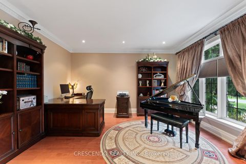 Photo 8 at 2 Prince Adam Court, King City, King