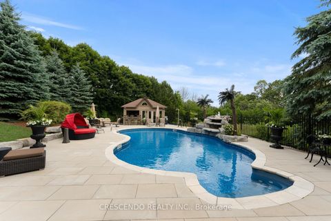 Photo 39 at 2 Prince Adam Court, King City, King