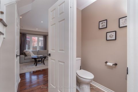 Photo 5 at 86 Corkwood Crescent, Maple, Vaughan