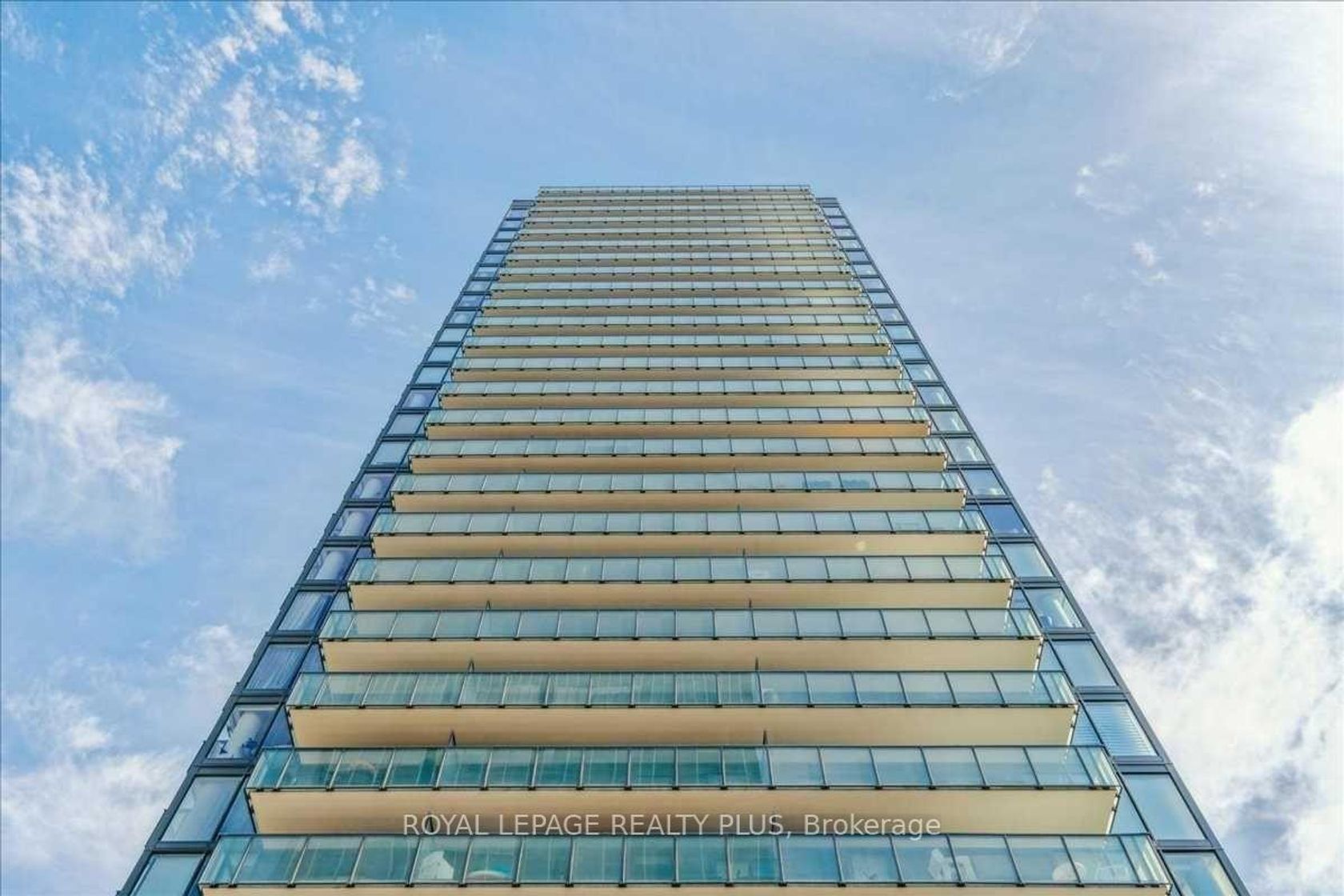 302 - 99 Foxbar Road SW, St. Clair, Toronto by Loree Meneguzzi Real Estate 302 - 99 Foxbar Road SW, St. Clair, Toronto