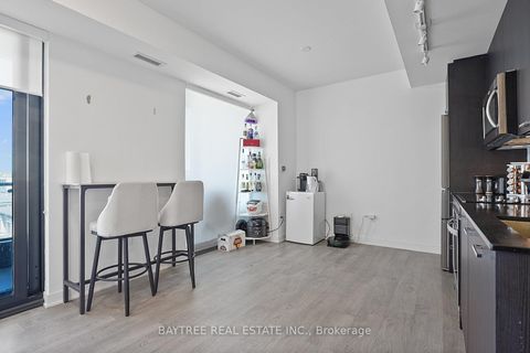 Photo 4 at 508 - 120 Eagle Rock Way, Rural Vaughan, Vaughan