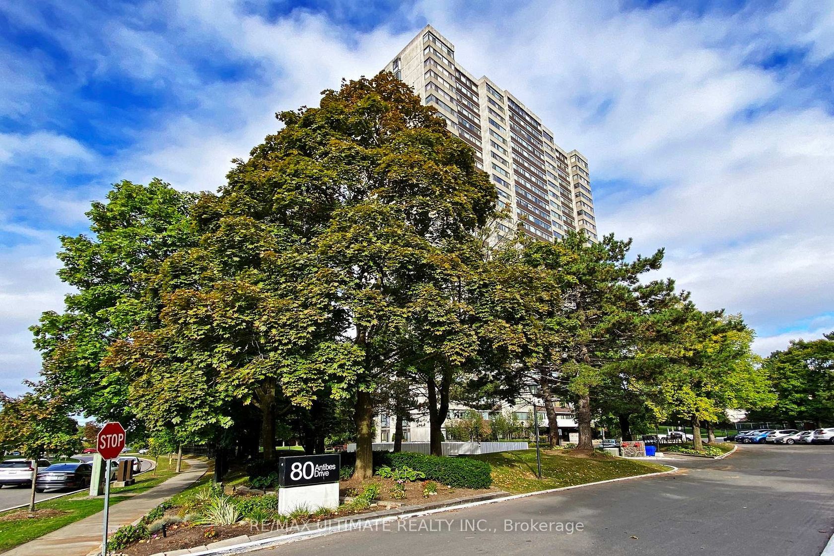 1807 - 80 Antibes Drive, Branson, Toronto by Loree Meneguzzi Real Estate 1807 - 80 Antibes Drive, Branson, Toronto