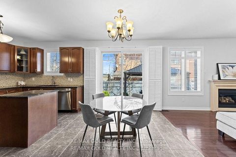 Photo 22 at 23 Glade Drive, Oak Ridges, Richmond Hill