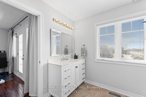 Photo 38 at 23 Glade Drive, Oak Ridges, Richmond Hill