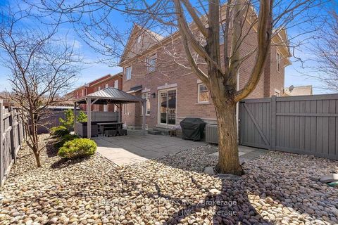 Photo 44 at 23 Glade Drive, Oak Ridges, Richmond Hill