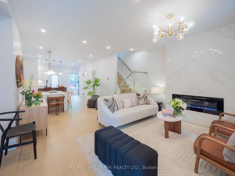 Photo 2 at 18 Millbrook Crescent, North Riverdale, Toronto