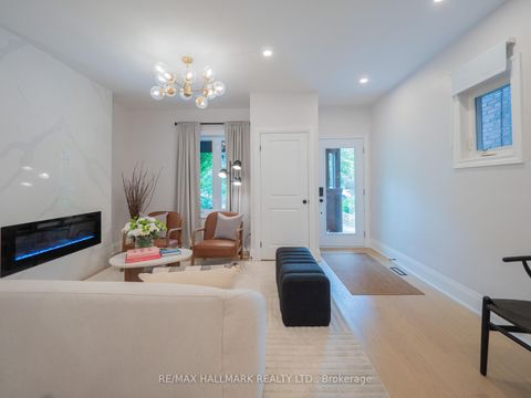 Photo 4 at 18 Millbrook Crescent, North Riverdale, Toronto