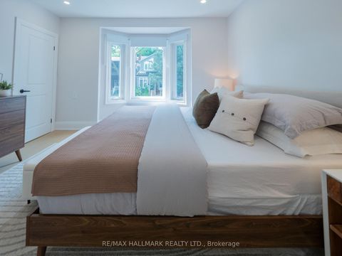 Photo 20 at 18 Millbrook Crescent, North Riverdale, Toronto