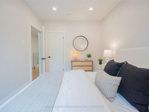 Photo 25 at 18 Millbrook Crescent, North Riverdale, Toronto
