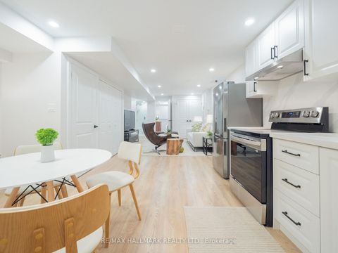 Photo 38 at 18 Millbrook Crescent, North Riverdale, Toronto