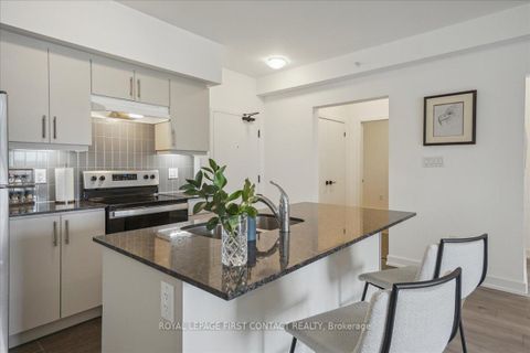 Photo 15 at 213 - 4 Spice Way, Shore, Barrie Photo 15 at 213 - 4 Spice Way, Shore, Barrie