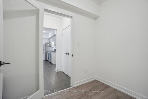 Photo 25 at 213 - 4 Spice Way, Shore, Barrie