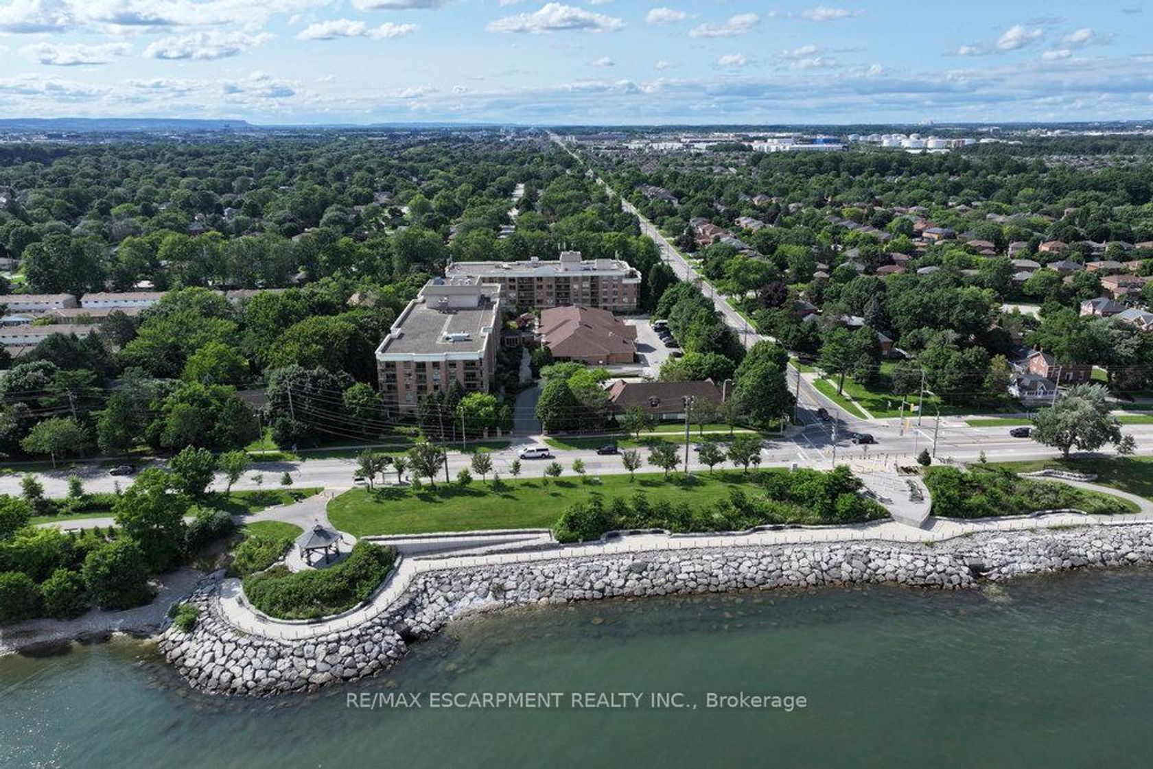 1101 - 100 Burloak Drive, Appleby, Burlington 