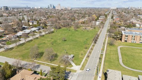 Photo 25 at 330 Homewood Avenue, Newtonbrook West, Toronto
