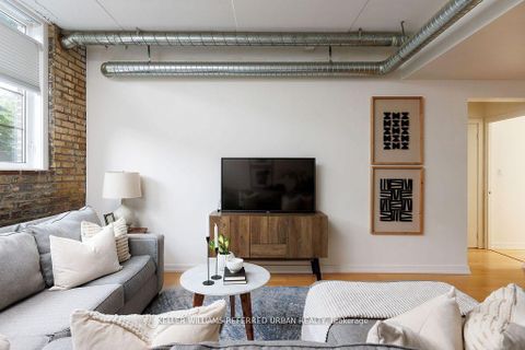 Photo 5 at A1 - 1100 Lansdowne Avenue, Junction, Toronto