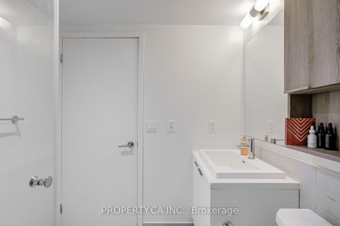 Photo 17 at N2809 - 6 Sonic Way, Flemingdon Park, Toronto
