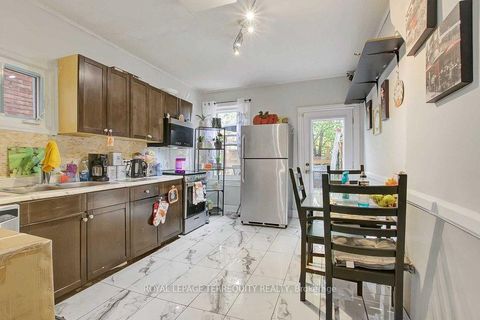 Photo 3 at 1259 Davenport Road, Junction, Toronto