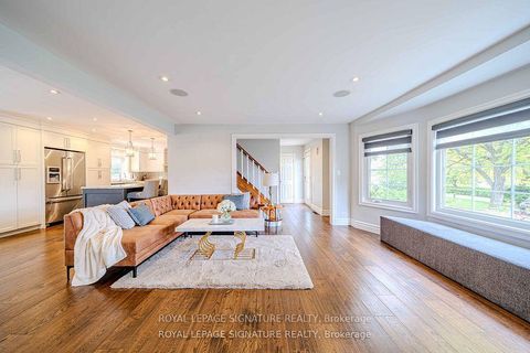 Photo 12 at 41 Mayo Drive, Rustic, Toronto