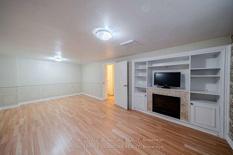 Photo 25 at 41 Mayo Drive, Rustic, Toronto