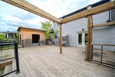 Photo 31 at 41 Mayo Drive, Rustic, Toronto