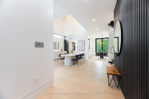 Photo 5 at 10 Haida Court, Highland Creek, Toronto