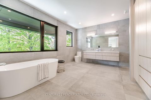 Photo 22 at 10 Haida Court, Highland Creek, Toronto