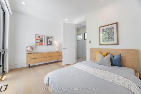 Photo 29 at 10 Haida Court, Highland Creek, Toronto