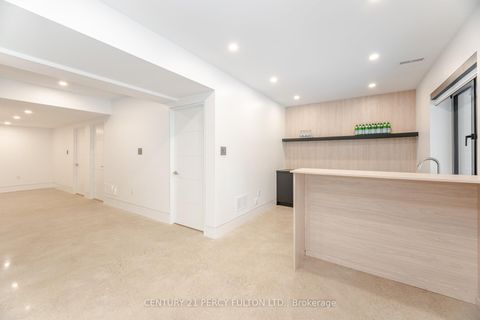 Photo 32 at 10 Haida Court, Highland Creek, Toronto