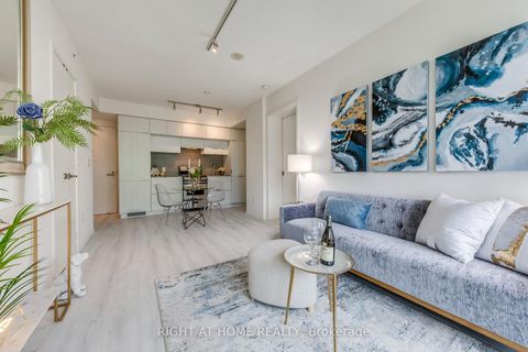 Photo 14 at 611 - 159 Dundas Street E, Yonge Corridor, Toronto