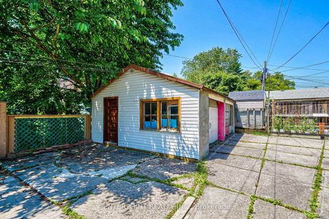 Photo 12 at 8 Hepbourne Street, Little Italy, Toronto