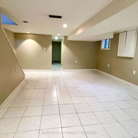 Photo 6 at 34 Woodington Avenue, Danforth, Toronto