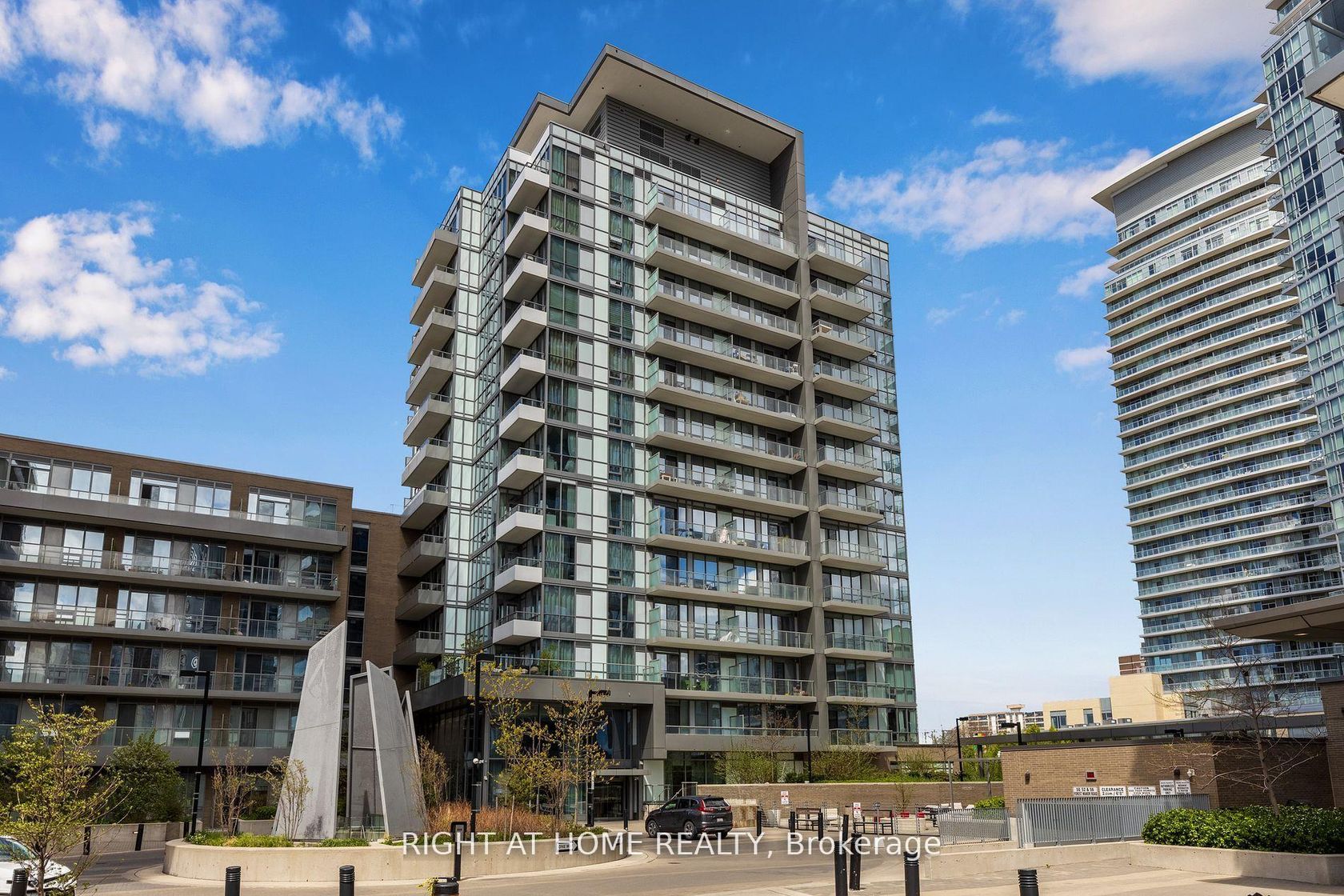 108 - 52 forest manor Road, Henry Farm, Toronto 
