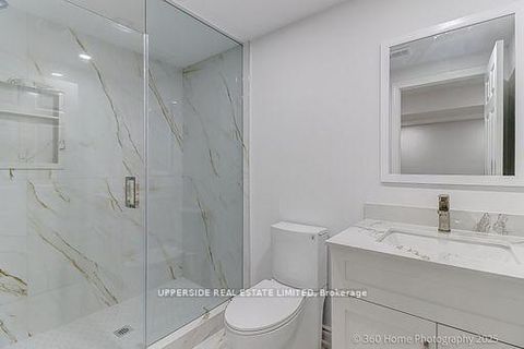 Photo 14 at 646 York Hill Boulevard, Yorkhill, Vaughan