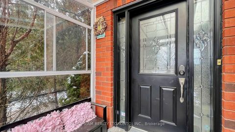 Photo 1 at 71 Alpine Crescent, Rouge Woods, Richmond Hill