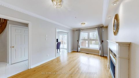 Photo 3 at 71 Alpine Crescent, Rouge Woods, Richmond Hill