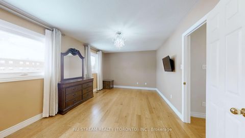Photo 26 at 71 Alpine Crescent, Rouge Woods, Richmond Hill